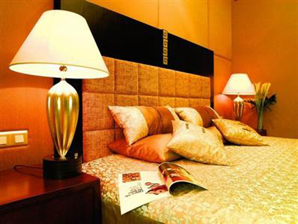 Dongfang Hotel